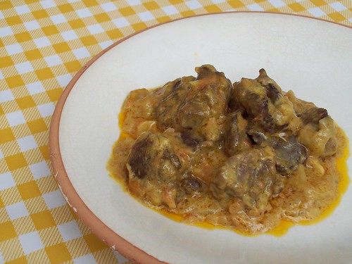 Estofado de ternera con salsa de curry